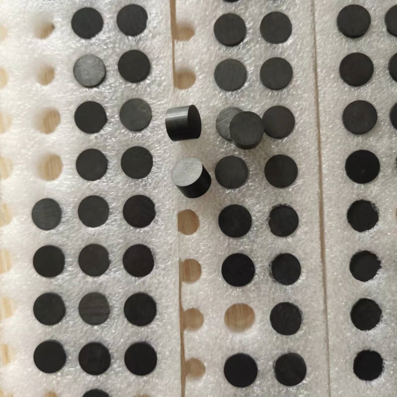 Ceramic Slip Buttons in Downhole Tools: Zirconia vs. Silicon Nitride
